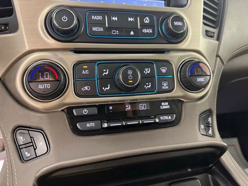 Used 2019 GMC Yukon Denali w/ Denali Ultimate Package image 22