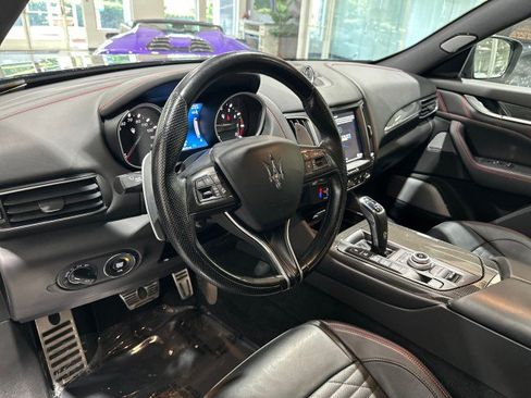 Used 2019 Maserati Levante S GranSport AWD/4WD image 4