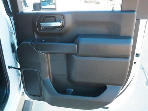 Used 2025 Chevrolet Silverado 2500 Custom w/ Custom Value Package AWD/4WD image 25
