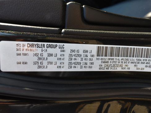 Used 2014 Jeep Grand Cherokee SRT AWD/4WD image 49