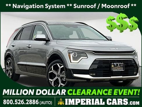 Used 2024 Kia Niro EX Touring image 1