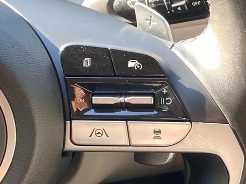 Used 2024 Hyundai Tucson Limited FWD image 17