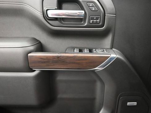 Used 2019 GMC Sierra 1500 SLT w/ SLT Premium Plus Package image 26