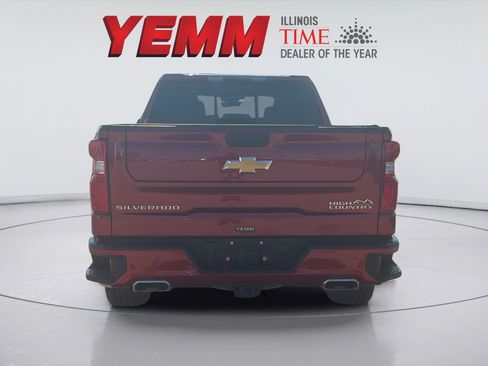Used 2024 Chevrolet Silverado 1500 High Country AWD/4WD image 11