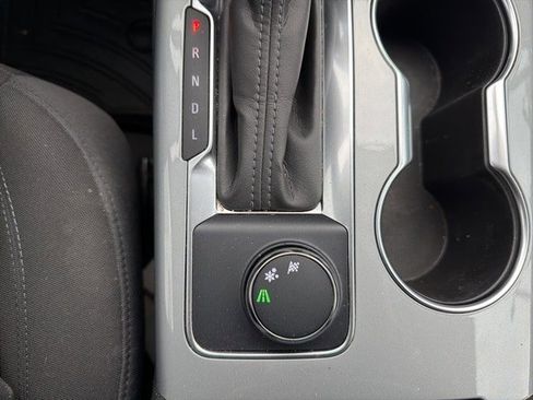 Used 2020 Chevrolet Blazer LT image 31