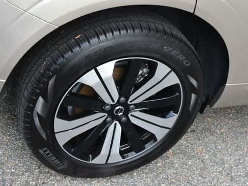 New 2025 Volvo XC60 T8 Plus w/ Protection Package Premier image 16