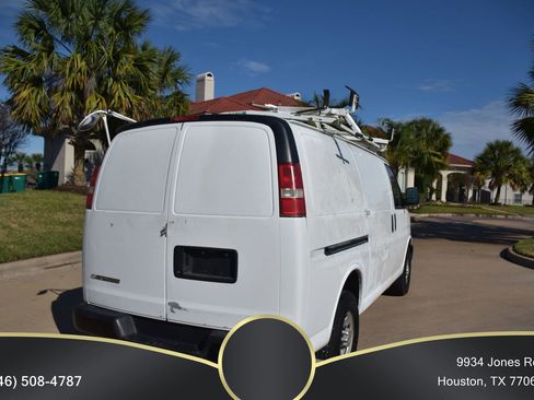 Used 2012 Chevrolet Express 2500 w/ Power Package image 7