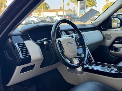 Used 2019 Land Rover Range Rover HSE AWD/4WD image 9