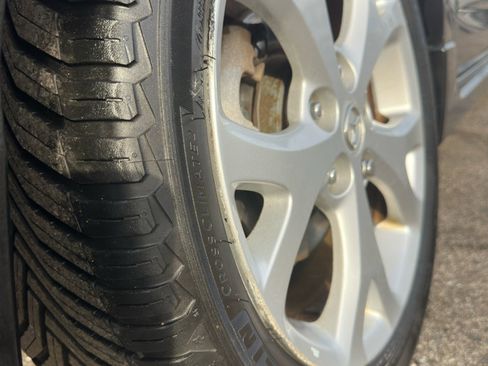 Used 2007 MAZDA MAZDA3 s Grand Touring image 12