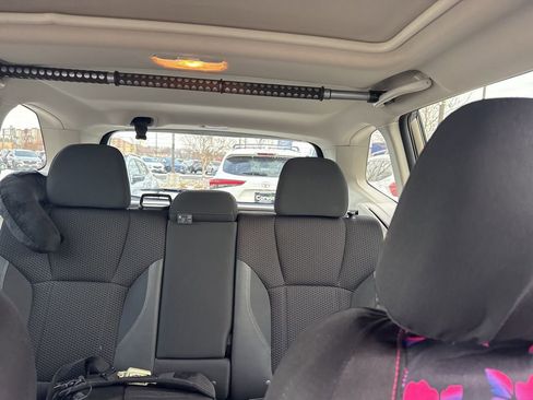 Used 2019 Subaru Forester Premium w/ Popular Package #1 image 6