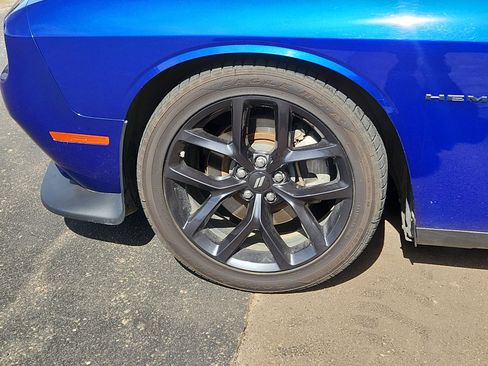 Used 2022 Dodge Challenger R/T w/ Plus Package image 2