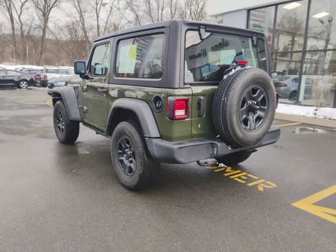Used 2023 Jeep Wrangler Sport image 5