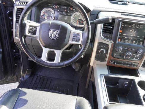 Used 2014 RAM 3500 Laramie image 21