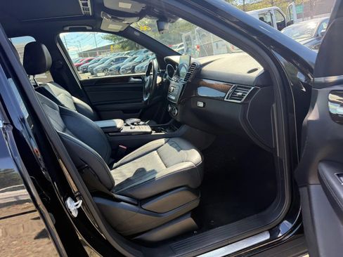 Used 2017 Mercedes-Benz GLE 350 4MATIC w/ Premium 1 Package image 26