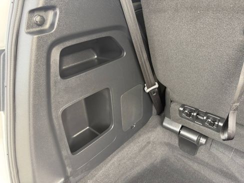 Used 2026 Honda Odyssey Elite image 32