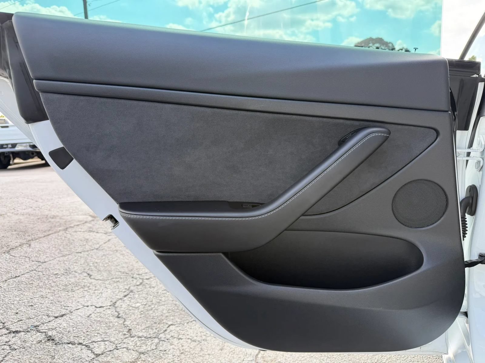 Used 2021 Tesla Model 3 Standard Range Plus RWD image 21