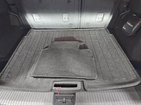 Used 2023 Nissan Rogue SV w/ SV Premium Package image 25