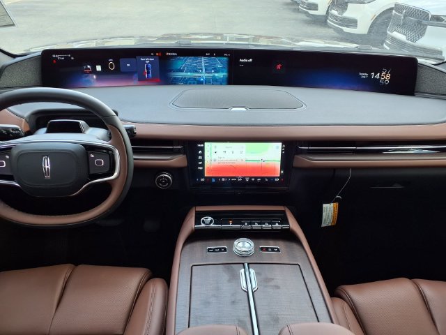 New 2026 Lincoln Navigator Reserve AWD/4WD image 9