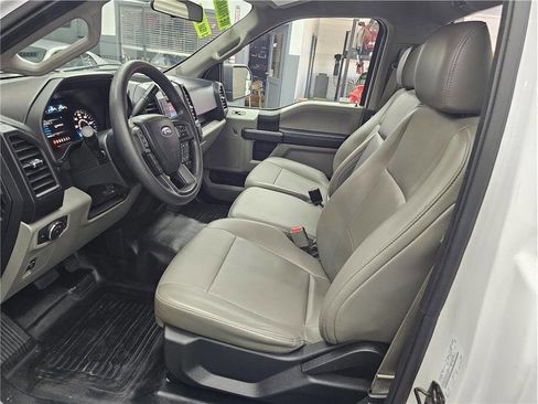 Used 2017 Ford F150 XL w/ Equipment Group 101A Mid RWD image 9
