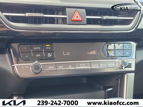 New 2026 Kia Seltos S FWD image 25