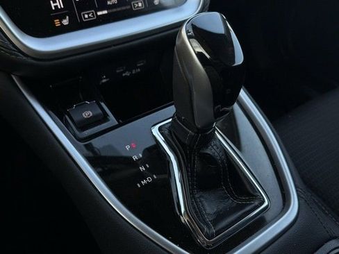 Used 2022 Subaru Outback Premium image 30