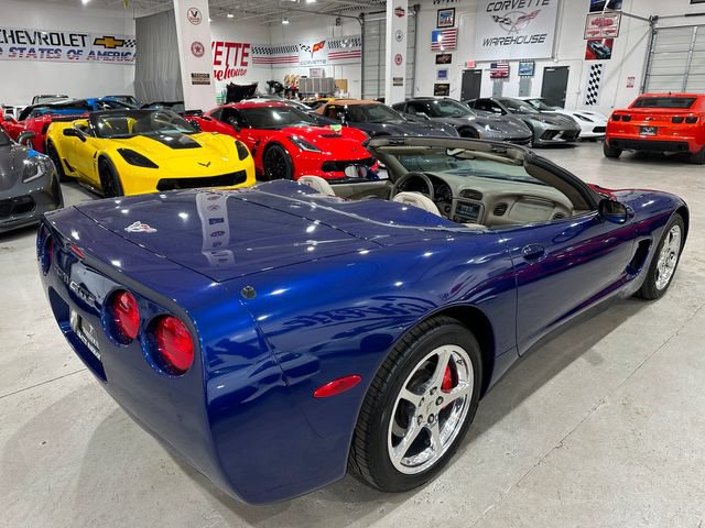 Used 2004 Chevrolet Corvette Convertible w/ Preferred Equipment Group RWD image 30