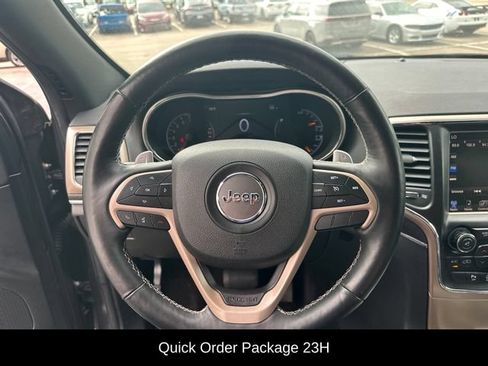 Used 2017 Jeep Grand Cherokee Limited AWD/4WD image 7