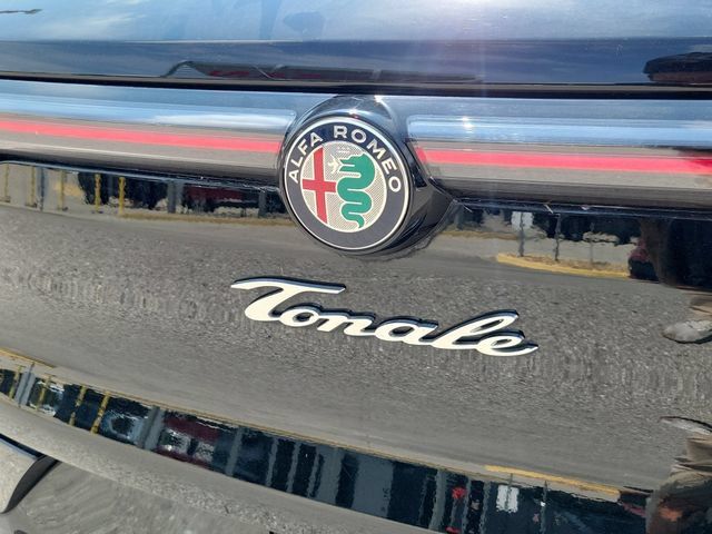 Used 2024 Alfa Romeo Tonale Veloce w/ Active Assist Package AWD/4WD image 8