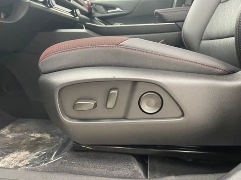 New 2026 Chevrolet Equinox RS w/ Convenience Package III image 9