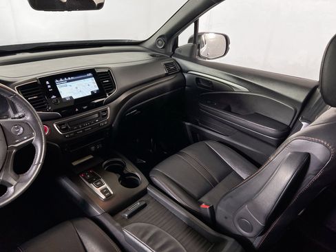 Used 2023 Honda Passport TrailSport image 24