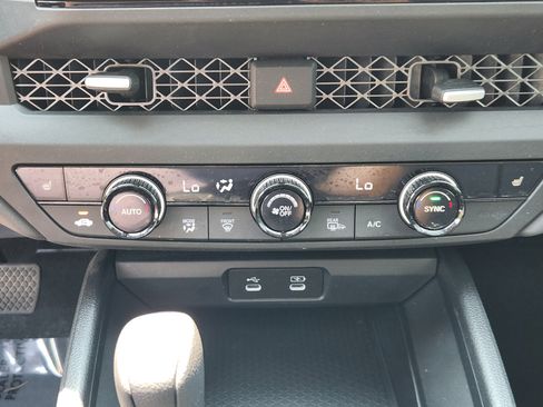 Certified 2023 Honda Accord EX image 21