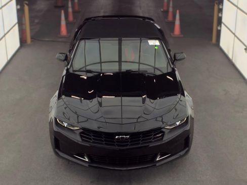 Used 2022 Chevrolet Camaro LT w/ RS Package RWD image 3
