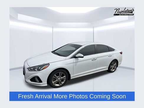 Used 2019 Hyundai Sonata SEL w/ Tech Package 02 FWD image 1
