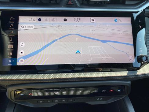 New 2026 Jeep Cherokee Overland w/ Trailer Tow Group image 11