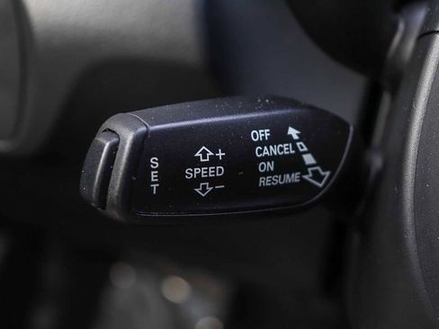 Used 2016 Audi Q3 2.0T Premium Plus w/ Technology Package image 34