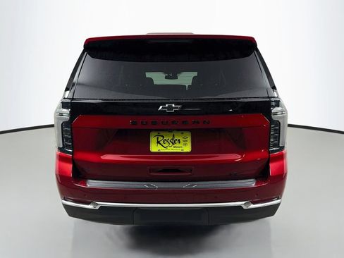 New 2026 Chevrolet Suburban LT w/ Comfort Package AWD/4WD image 6