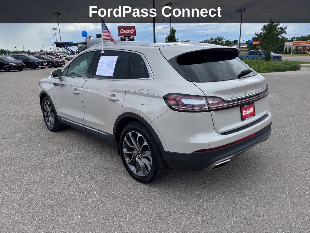 Used 2023 Lincoln Nautilus Reserve w/ Equipment Group 201A AWD/4WD image 3