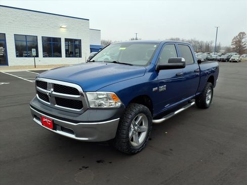 Used 2017 RAM 1500 ST w/ SXT Appearance Group image 1
