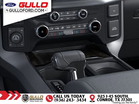 Used 2023 Ford F150 Lariat w/ Trailer Tow Package image 15