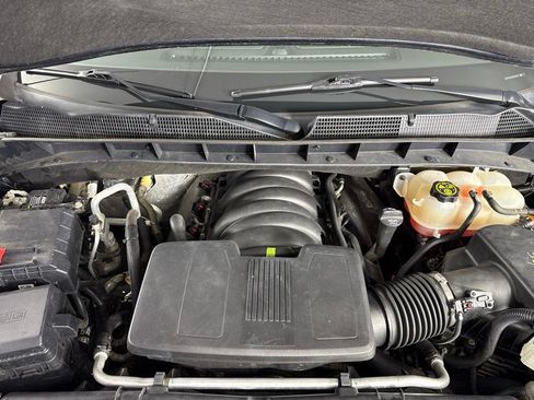 Used 2019 GMC Sierra 1500 AT4 w/ AT4 Premium Package AWD/4WD image 9