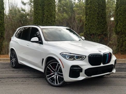 Used 2023 BMW X5 sDrive40i w/ Executive Package image 4