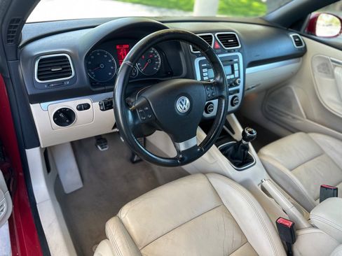 Used 2007 Volkswagen Eos 2.0T image 38