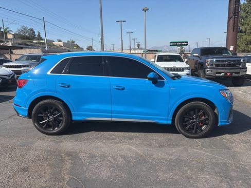 Used 2021 Audi Q3 2.0T Premium Plus w/ Premium Plus Package AWD/4WD image 5