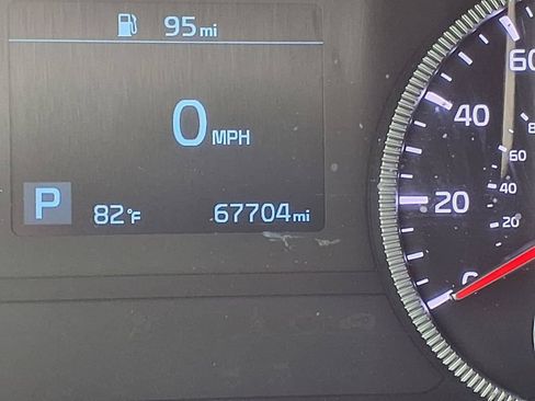 Used 2020 Kia Telluride LX FWD image 36