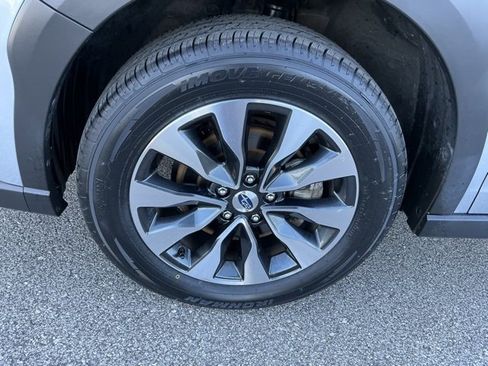 Certified 2023 Subaru Outback Limited image 9