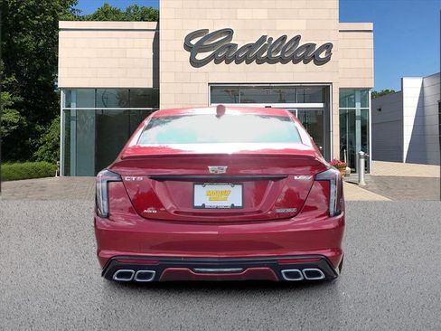 New 2026 Cadillac CT5 V w/ Platinum Package image 4