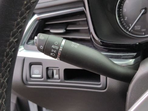 Used 2024 Cadillac XT5 Premium Luxury image 28