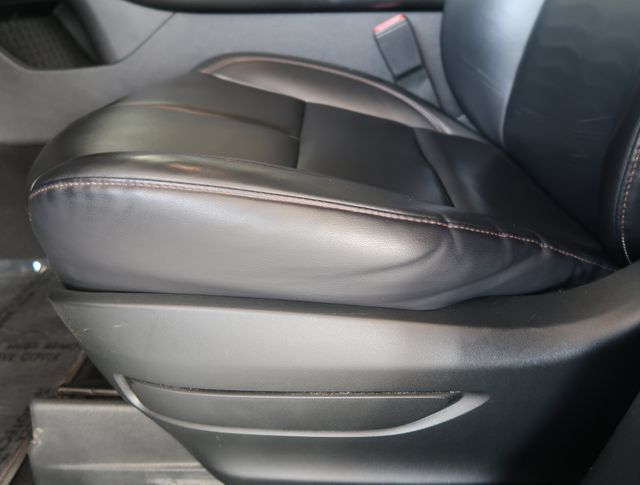 Used 2021 Lincoln Aviator AWD image 16