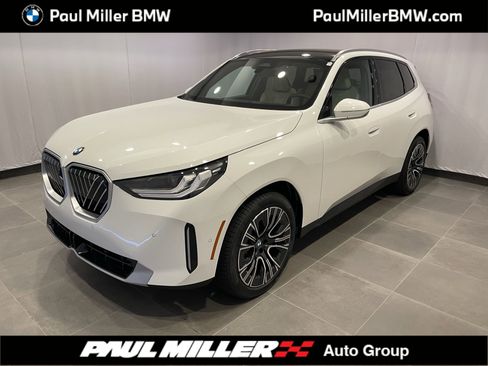 New 2026 BMW X3 xDrive30 w/ Premium Package image 1