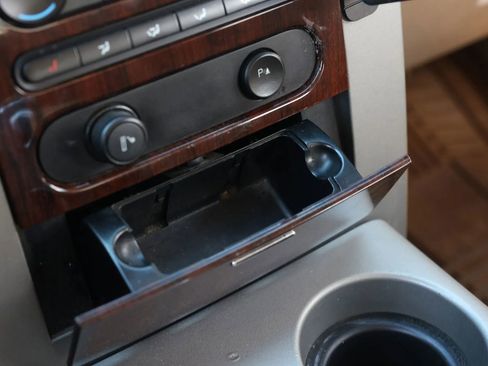 Used 2007 Ford F150 Lariat image 48